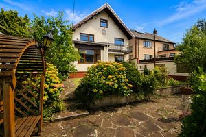 Rear Garden- click for photo gallery